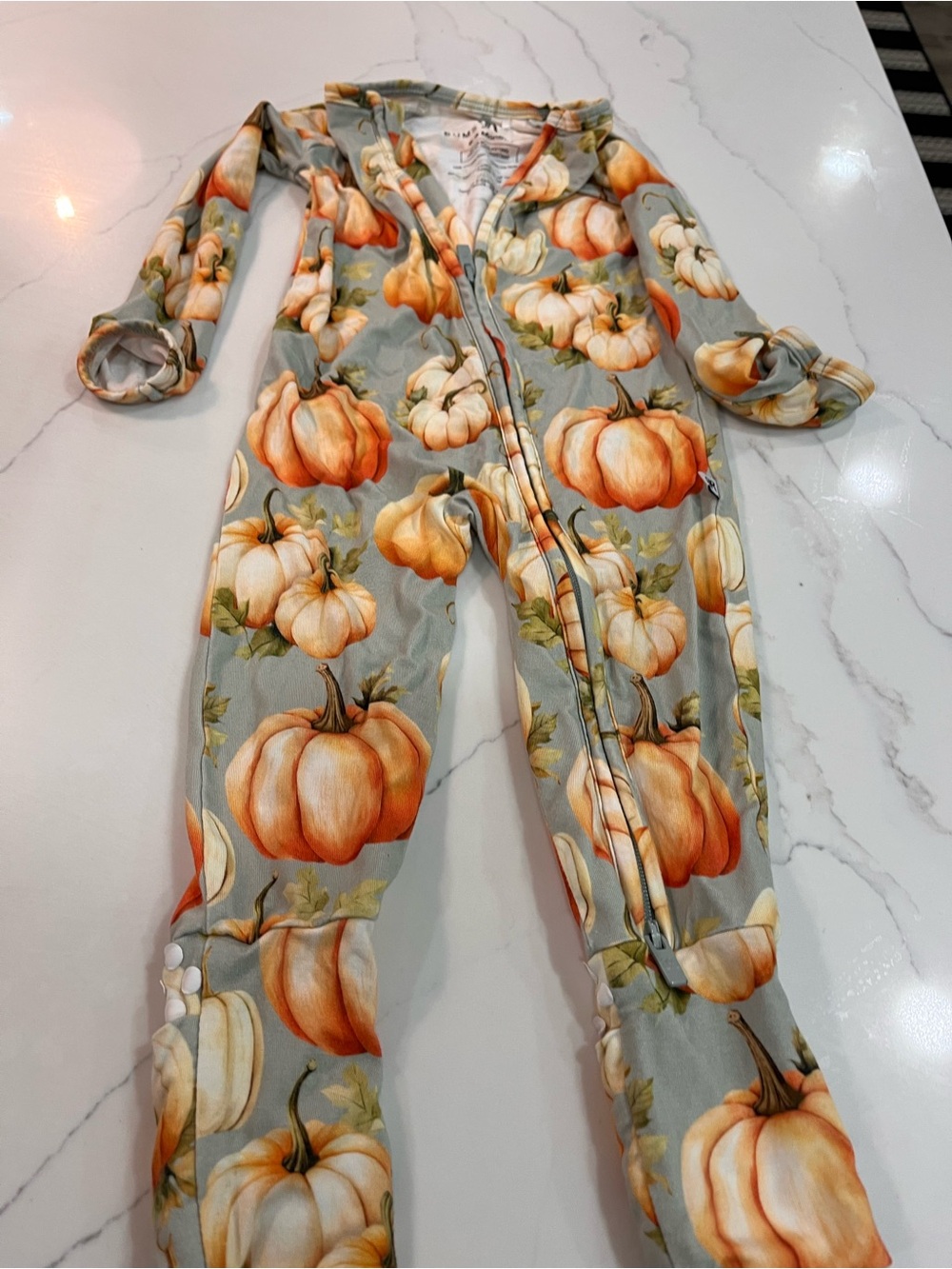 Kids Pumpkin-Print Hooded Pajama Set - Gray & Orange